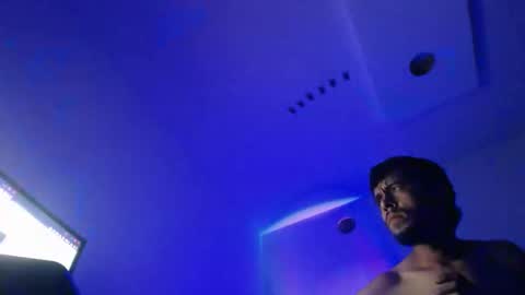   Thomas    online show from January 23, 2025, 3:05 am