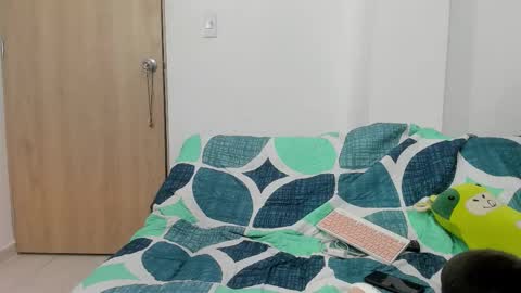 Snapshot of tommy_carlos chatting on November 7, 2025, 1:38 am online show from November 7, 2025, 1:38 am