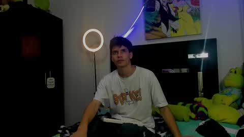 Snapshot of tommy_carlos chatting on January 11, 2026, 9:25 am online show from January 11, 2026, 9:25 am