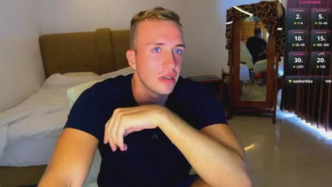Snapshot of tommy_cumfinger chatting on May 18, 2026, 2:40 am Tommy online show from May 18, 2026, 2:40 am