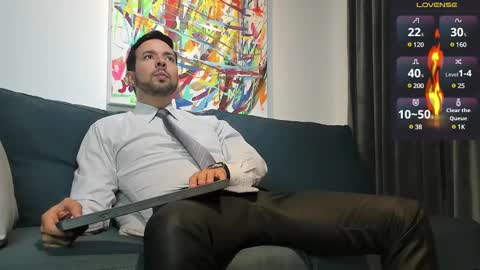 tommy_raym0ndg online show from December 7, 2024, 7:32 pm