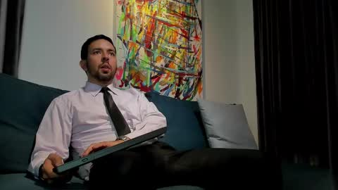 tommy_raym0ndg online show from January 9, 2025, 7:18 pm