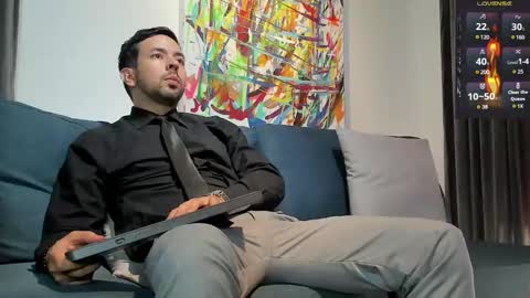 tommy_raym0ndg online show from January 14, 2025, 7:21 pm