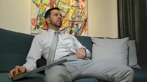 tommy_raym0ndg online show from February 11, 2025, 7:59 pm