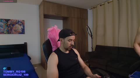 tommy_raym0ndg online show from April 21, 2026, 3:24 am