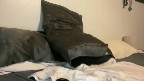 Snapshot of tommygunzsolo chatting on December 14, 2024, 3:47 pm tommygunzsolo online show from December 14, 2024, 3:47 pm