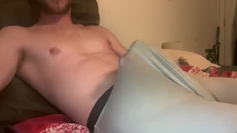 Snapshot of tommygunzsolo chatting on March 3, 2025, 1:42 am tommygunzsolo online show from March 3, 2025, 1:42 am