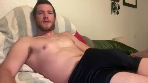 Snapshot of tommygunzsolo chatting on November 30, 2025, 4:11 pm tommygunzsolo online show from November 30, 2025, 4:11 pm