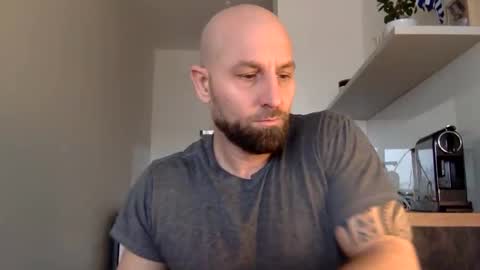 Thomas Fit online show from February 23, 2025, 8:39 am