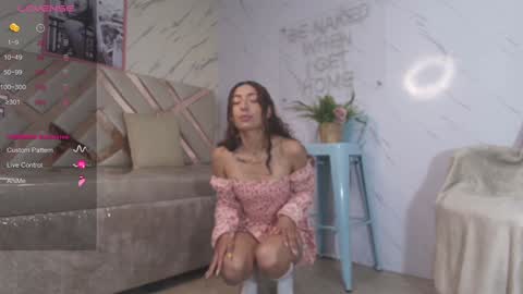 leyla  online show from January 26, 2025, 1:15 pm