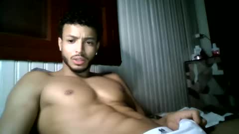 tomtresor online show from November 24, 2025, 4:45 am