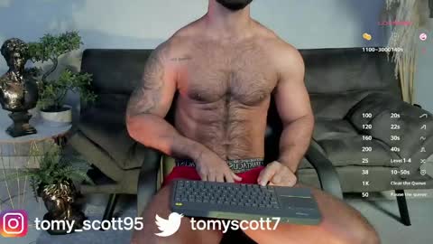 tomy_scott6 online show from April 17, 2026, 11:35 am