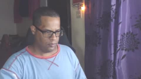 Antonio online show from October 1, 2025, 2:39 am