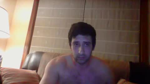 toni640128 online show from January 6, 2025, 2:04 am