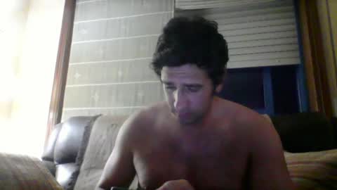 Snapshot of toni640128 chatting on June 17, 2026, 9:05 pm toni640128 online show from June 17, 2026, 9:05 pm