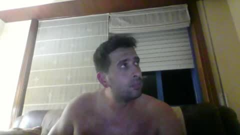 Snapshot of toni640128 chatting on July 11, 2026, 11:28 pm toni640128 online show from July 11, 2026, 11:28 pm