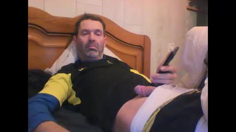 Snapshot of tonio1972 chatting on January 8, 2026, 5:32 am tonio1972 online show from January 8, 2026, 5:32 am