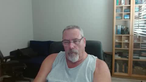 Snapshot of tony091699 chatting on June 1, 2026, 3:14 pm tony091699 online show from June 1, 2026, 3:14 pm