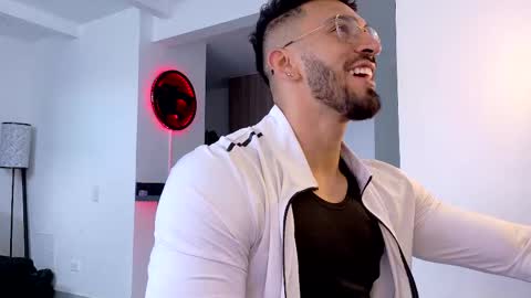 tony muscle1 online show from October 29, 2025, 7:59 pm