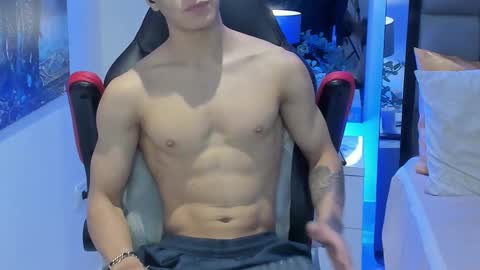 Snapshot of tony_petrov chatting on September 11, 2025, 3:50 am tony_petrov online show from September 11, 2025, 3:50 am