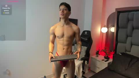 Snapshot of tony_petrov chatting on November 8, 2025, 8:36 am tony_petrov online show from November 8, 2025, 8:36 am