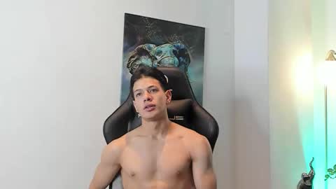 Snapshot of tony_petrov chatting on November 23, 2025, 4:45 am tony_petrov online show from November 23, 2025, 4:45 am