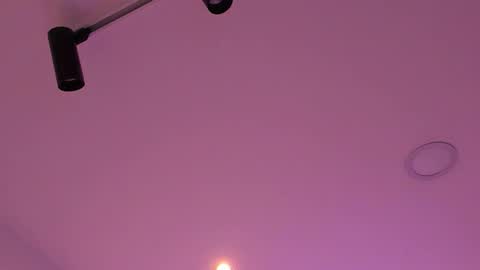 Snapshot of tony_petrov chatting on December 3, 2025, 12:14 pm tony_petrov online show from December 3, 2025, 12:14 pm