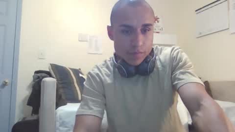 tonyterror22 online show from October 13, 2025, 7:52 am