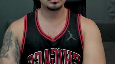 TonyWilcox online show from September 25, 2025, 5:11 am