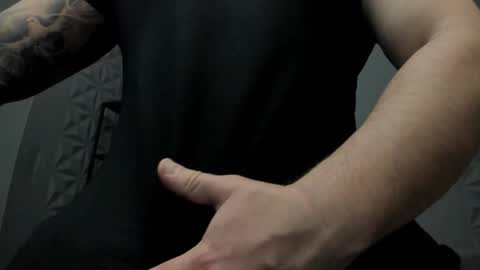 TonyWilcox online show from October 17, 2025, 6:38 am