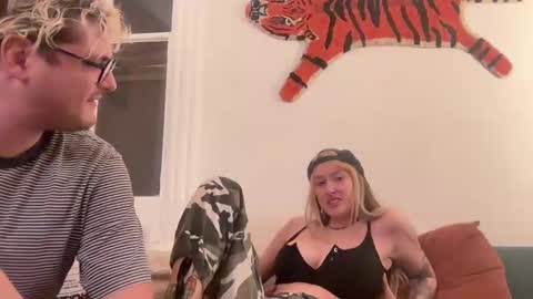 Snapshot of toobna2 chatting on October 6, 2025, 1:25 am toobna2 online show from October 6, 2025, 1:25 am