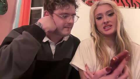 Snapshot of toobna2 chatting on February 19, 2026, 8:10 am toobna2 online show from February 19, 2026, 8:10 am