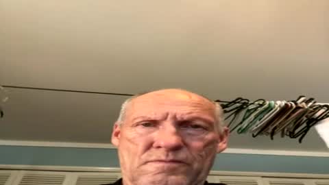 Snapshot of toohip420 chatting on July 13, 2026, 5:38 pm toohip420 online show from July 13, 2026, 5:38 pm