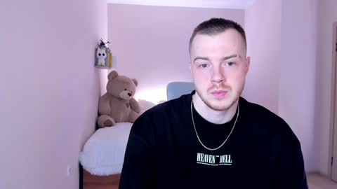 toohornyserj online show from January 9, 2025, 7:50 pm