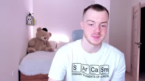 toohornyserj online show from January 12, 2025, 11:47 pm