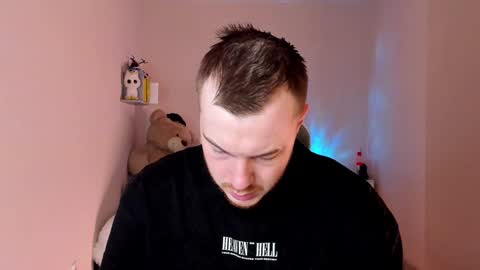 toohornyserj online show from January 17, 2025, 9:17 pm