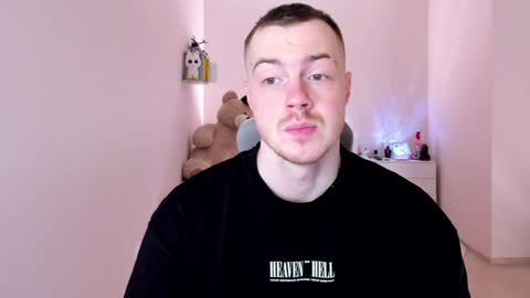 toohornyserj online show from January 26, 2025, 8:34 pm