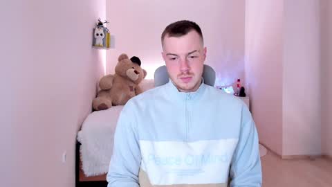 toohornyserj online show from January 27, 2025, 2:42 am