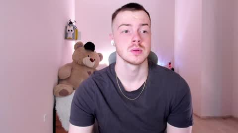 toohornyserj online show from January 27, 2025, 8:39 pm