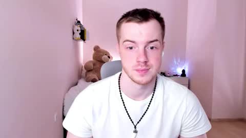 toohornyserj online show from February 17, 2025, 1:36 am