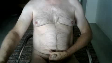 Snapshot of tooohard chatting on July 6, 2026, 8:44 am Alex online show from July 6, 2026, 8:44 am
