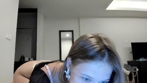 tooory online show from April 22, 2026, 12:07 pm