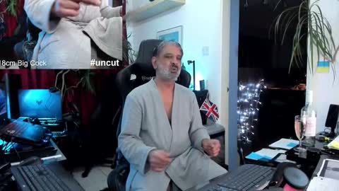 topalphaboss online show from November 2, 2025, 11:29 pm