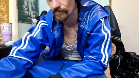 SagMeOreduceMe online show from April 22, 2026, 6:42 pm