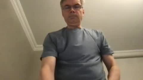 topspin69 online show from January 1, 2025, 11:18 pm