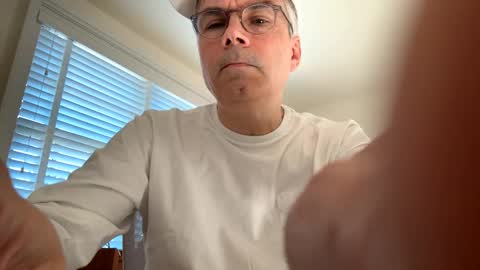 topspin69 online show from September 13, 2025, 8:41 pm