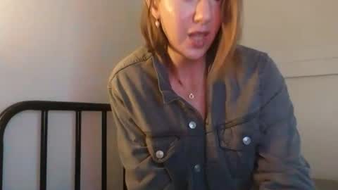 Snapshot of topsywilde chatting on June 22, 2026, 8:55 am Topsy online show from June 22, 2026, 8:55 am