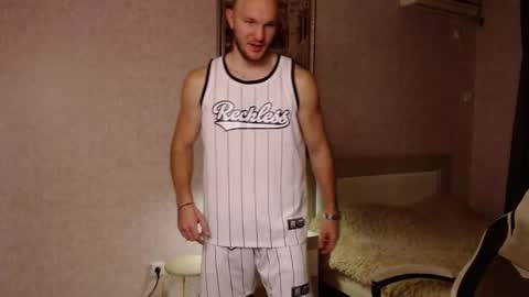 Glebaty online show from November 22, 2025, 6:51 pm