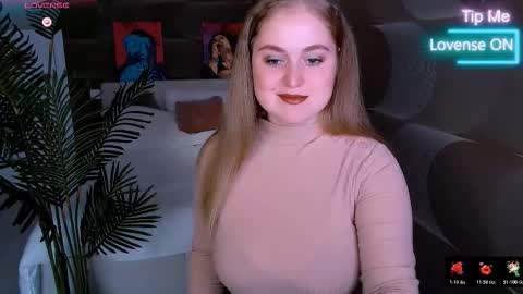tori_blond online show from November 26, 2025, 7:42 am