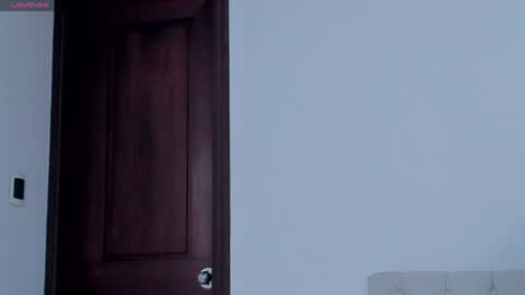 Tori Cross online show from January 29, 2025, 3:47 pm